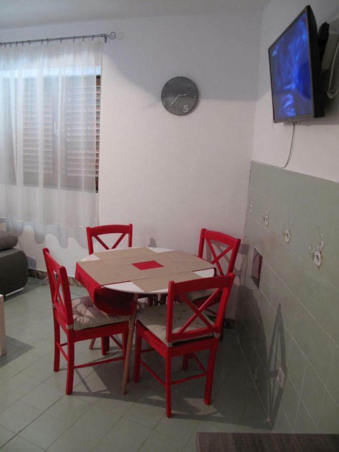 Illy City Centre Apartment Шибеник Экстерьер фото