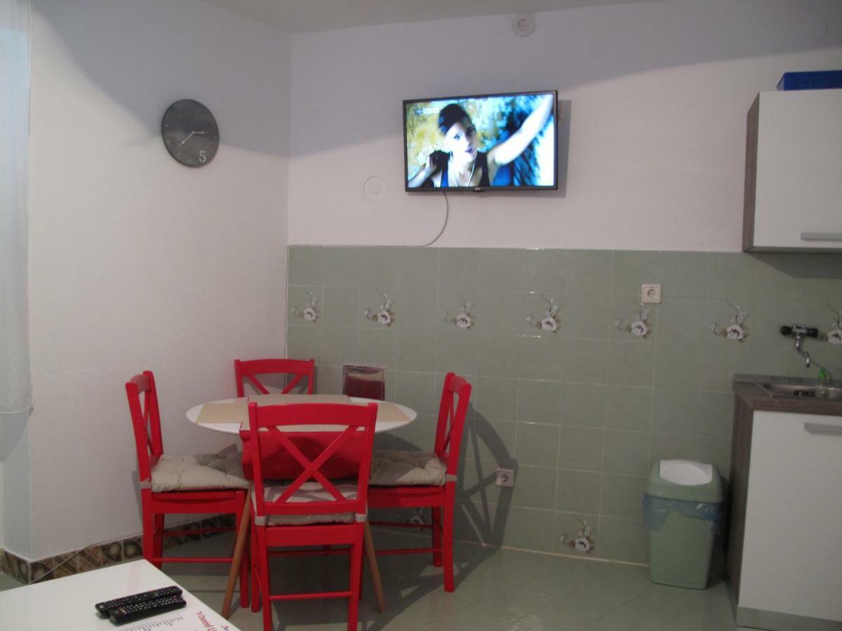Illy City Centre Apartment Шибеник Экстерьер фото