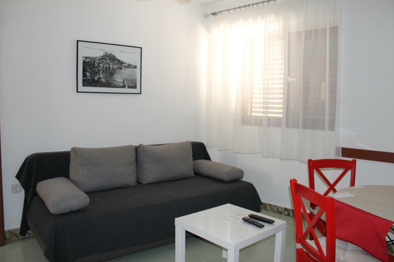 Illy City Centre Apartment Шибеник Экстерьер фото